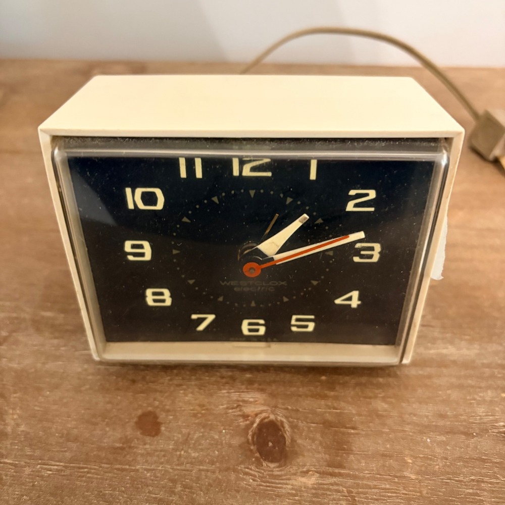 Vintage Westclox Dunmar S12-K Electric Alarm Clock Cream Mid Century Modern USA